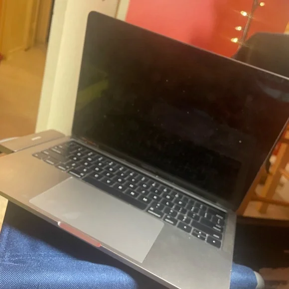 MacBook Pro 2016 - Picture 3 of 7